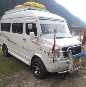 hire 12 seater tempo traveller in chandigarh